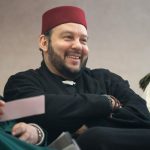 شيخ الطريقة البودشيشية بالعالم يهنئ الأمة الإسلامية بحلول شهر رمضان ويدعو إلى التآخي والتزكية الروحية